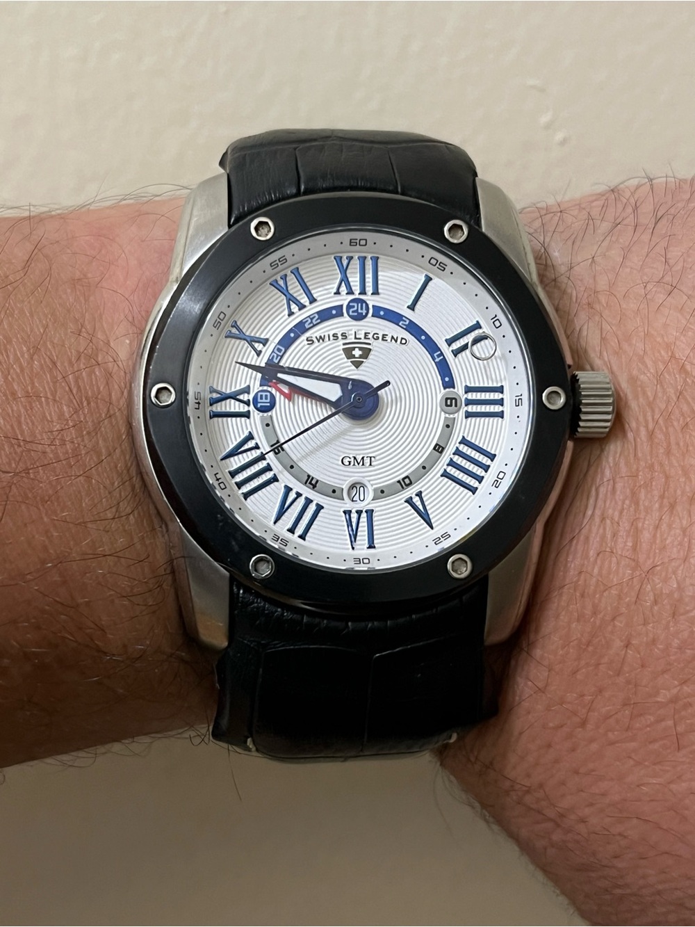 Swiss Legend
GMT Traveler
Men's Watch
110001304